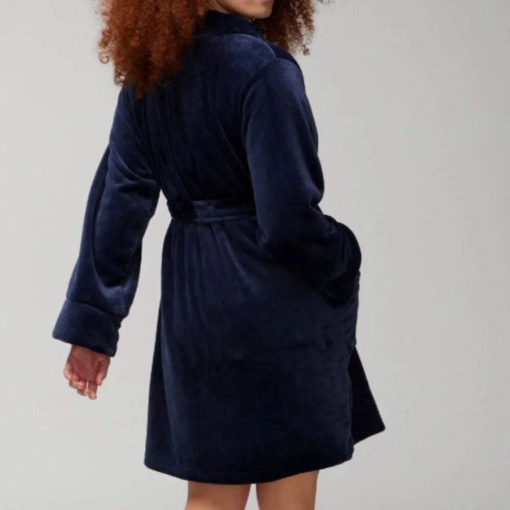 NWT Soma Plush Short Robe